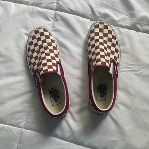 VANS CHECKERED SLIP ONS
